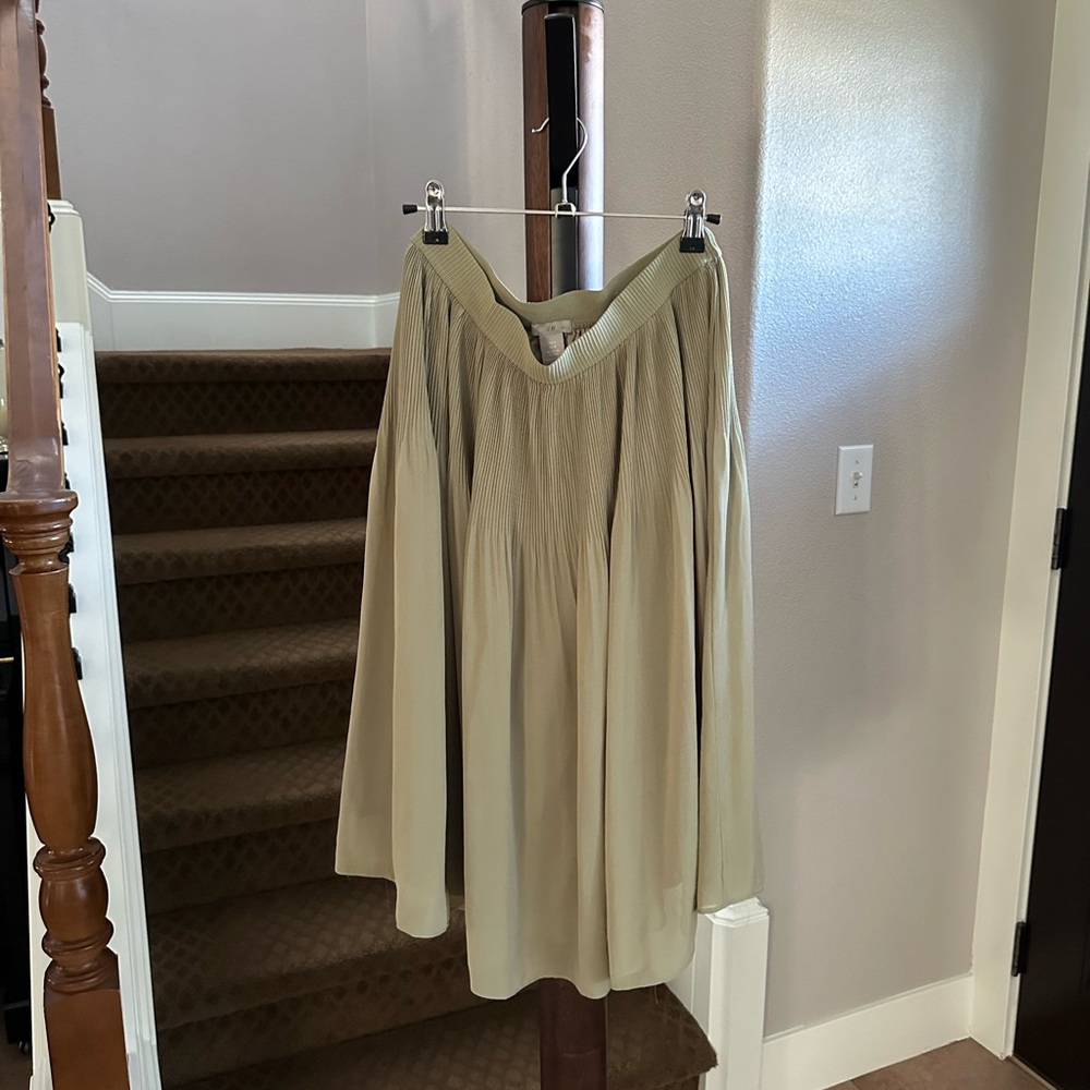 Olive Green Midi Pleated Skirt